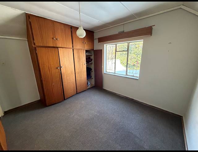 4 BEDROOM HOUSE FOR SALE IN BRENTHURST